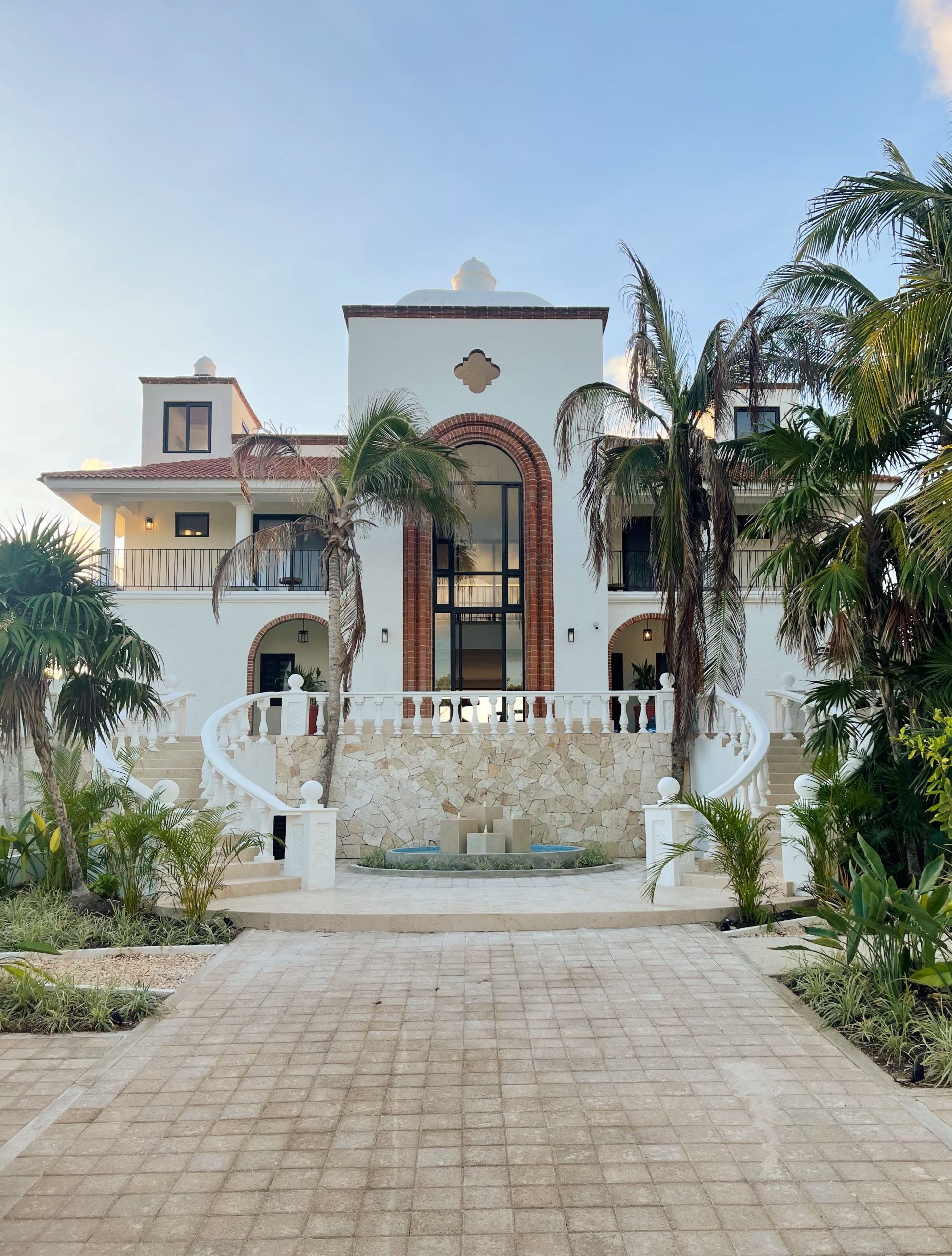 Beautiful view of Luxury Private Rentals With Artistic Views